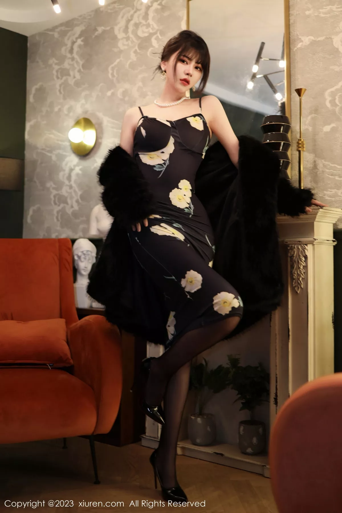 [XiuRen秀人网]第6220期桃桃子写真-秀人资源网